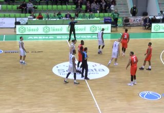 Снощи мъжкият баскетболен отбор на Балкан постигна много важна победа в турнира за Купата на ФИБА Европа Скрийншот