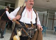 В тазгодишната възстановка в Панагюрище участваха и етрополци