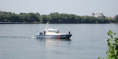 Нивото на Дунав намалява критично