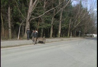 Неизвестен мъж преследва жени в района на квартал Васил Левски Скрийншот