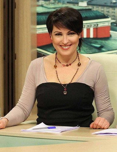 Анна Цолова не дава на мъжа си да вижда дъщеря си