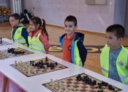  Най- големият открит урок по шахмат в България