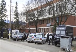 Ботевградската полиция се включи в издирването на Росен Ангелов, заподозрян в убийството на шестима души Скрийншот