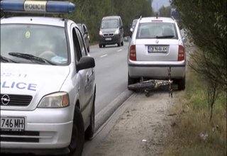 Велисипедист бе блъснат на пътя между Ботевгад и Скравена Скрийншот