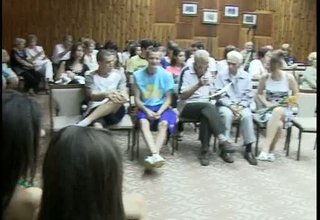 Тази вечер официално бе представена книгата "Добротата ще спаси света" Скрийншот