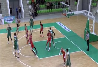 Лукойл Академик и Балкан днес играха контрола в Арена Ботевград Скрийншот
