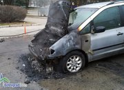 Автомобил се запали по време на движение 