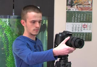 Владимир Цанов, 12-токласник от природо-математическата гимназия „Академик Асен Златаров“ е сред петимата отличени в националния конкурс за ученическо есе на тема „Какво искам да променя в образованието“ Скрийншот