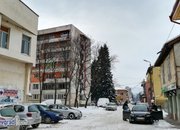 Трибагреник с дължина 15 метра се вее на блок на улица „Гурко“