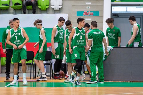 Балкан (16) спечели втория турнир от EYBL и се класира за следващата фаза
