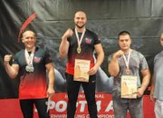 Силно представяне на състезателите по канадска борба на международен турнир