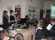 Нощ в библиотеката