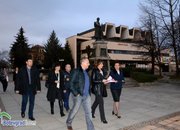 Станишев лично агитира ботевградчани да гласуват на референдума