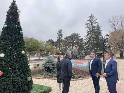 НАРОДНИЯТ ПРЕДСТАВИТЕЛ МАРИН МАРИНОВ СЛЕД ПРИЕМНАТА В ЕТРОПОЛЕ