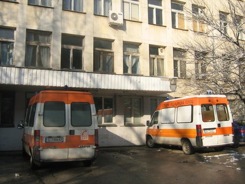 40-годишен мъж пострада от бомбичка в новогодишната нощ