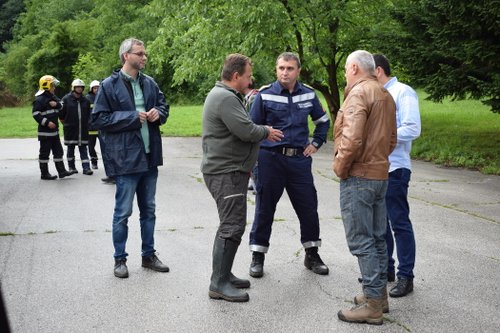 ОБСТАНОВКАТА В ОБЩИНА ЕТРОПОЛЕ СЕ НОРМАЛИЗИРА. БЕДСТВЕНОТО ПОЛОЖЕНИЕ ОСТАВА В СИЛА