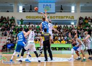 След изстрадана победа Балкан поведе  с 2-1 срещу Левски Лукойл