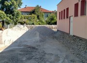 Две детски градини ще посрещнат новата учебна година с обновени дворни пространства