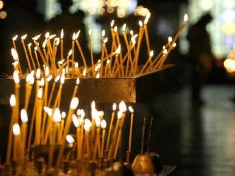 С уважение към близките ни покойници