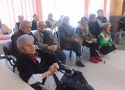 Деца от Детска градина “Звънче“ поднесоха празнична програма в Дома за възрастни хора “Д-р Адриян Атанасов“ 