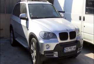 37 700 лева е началната цена, от която ще започне продажбата на автомобила БМВ Х5, собственост на община Ботевград Скрийншот