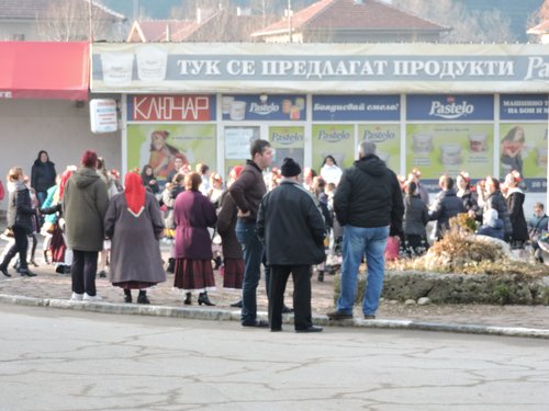ТРАДИЦИЯ: Пеене на пръстените – І ден