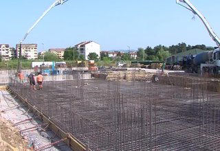 Вчера и днес термометърът удари рекордни жеги – над 38 градуса на слънце Скрийншот