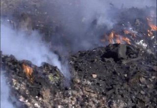 Горящи боклуци обгозавят квартал Север Скрийншот