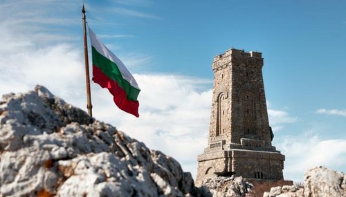 Община Етрополе организира Конкурс за рисунка  „Трети март – свободата и нейните герои“