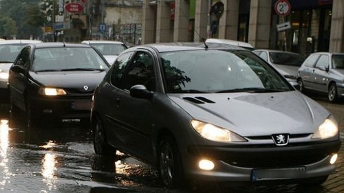 Ще караме на фарове целогодишно