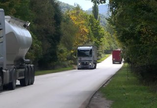 Отново загинал шофьор на камион по стария път за Витиня Скрийншот