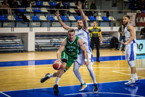 Балкан бе надигран от Рилски спортист в Самоков