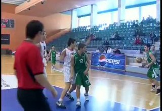 Успешен бе сезонът за баскетболния отбор на България - кадети, с треньор Михаил Михайлов Скрийншот