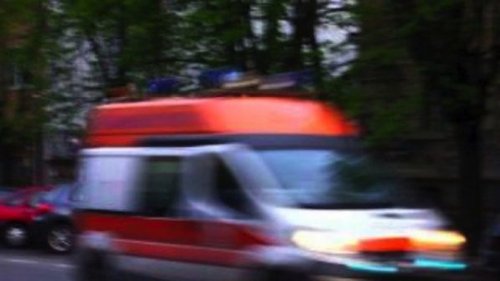 Млад шофьор загина при удар в крайпътно дърво