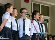 Среща на поколенията събра бивши и настоящи гимназисти