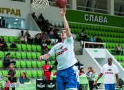 Тройка със сирената донесе щастлива победа на Лукойл Академик