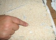Продават фини овесени трици с червеи, сигнализира ботевградчанка