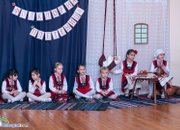 Януарските традиционни празници и именни дни празнуваха днес в ДГ „Славейче“