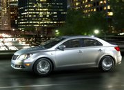 Suzuki Kizashi разкрит в целия си блясък