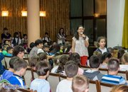 Детската писателка Цвета Белчева се срещна с ученици от Ботевград