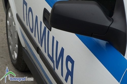 Извършители на кражба бяха разкрити след бързи действия на правешките полицаи