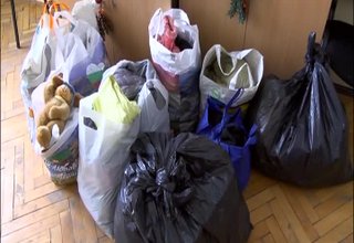 Благотворителна кампания за събиране на дрехи, обувки и играчки организира местна активна група Скрийншот