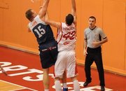 Лукойл Академик срази Черноморец за първа победа в плейофите