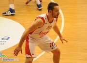 Лукойл Академик срази Черноморец за първа победа в плейофите