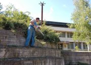 Трийсет доброволци участваха в първата дейност по проект 
