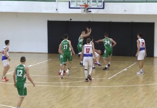 Днес в Ботевград започна тридневният турнир в памет на големия треньор Иван Андреев Скрийншот