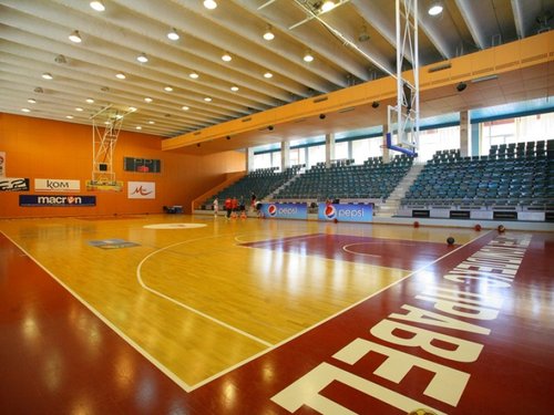 БФБ не одобри  желанието на Лукойл Академик да играе плейофите в Правец