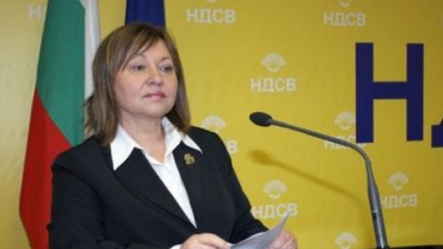 Царистите се скараха за лидер