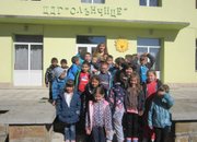 Децата от подготвителната група в ЦДГ „Слънчице“- Етрополе рисуваха яйца за Великден