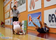 Лукойл Академик срази Черноморец за първа победа в плейофите
